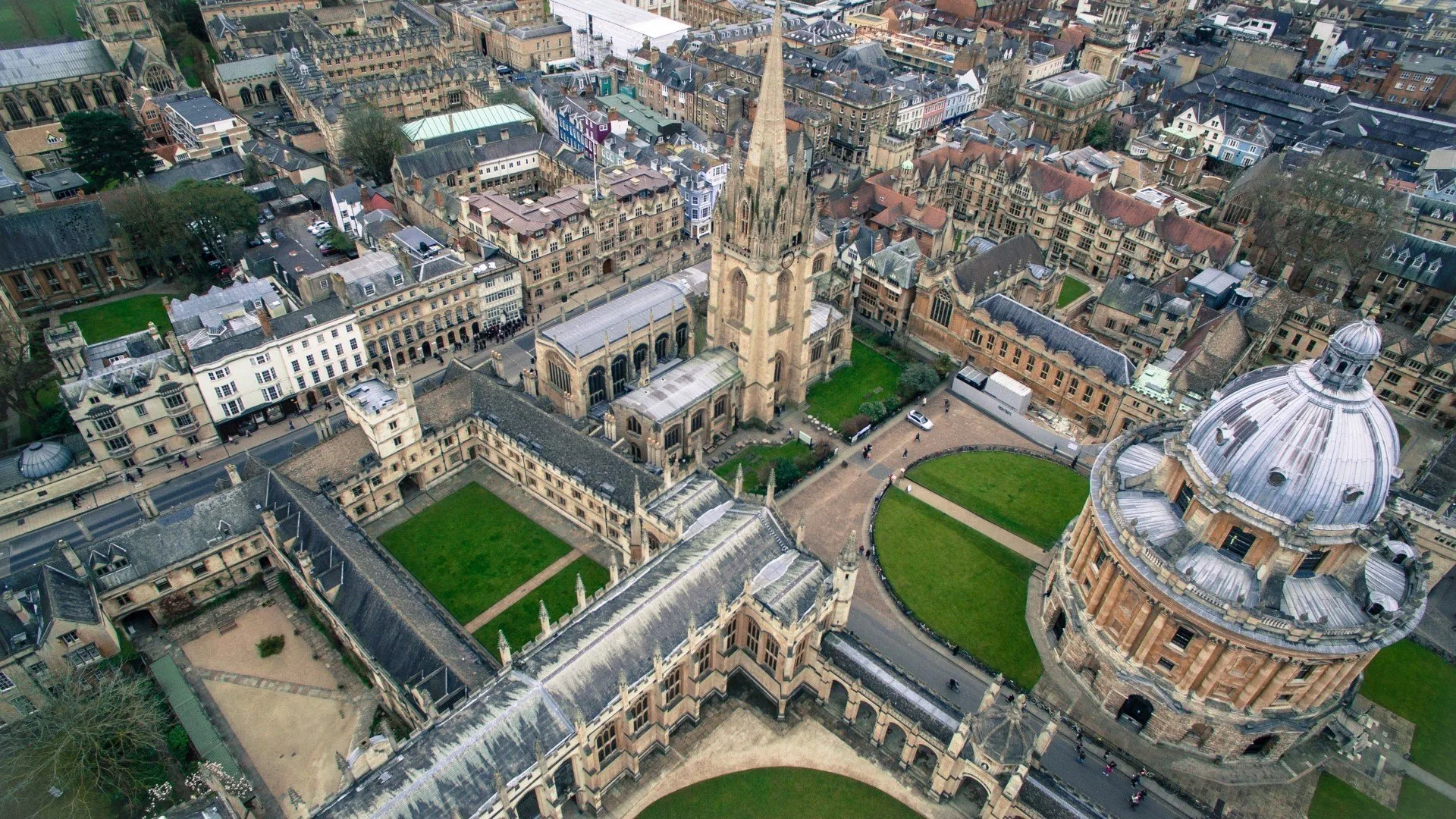Aerial view of the University of Oxford