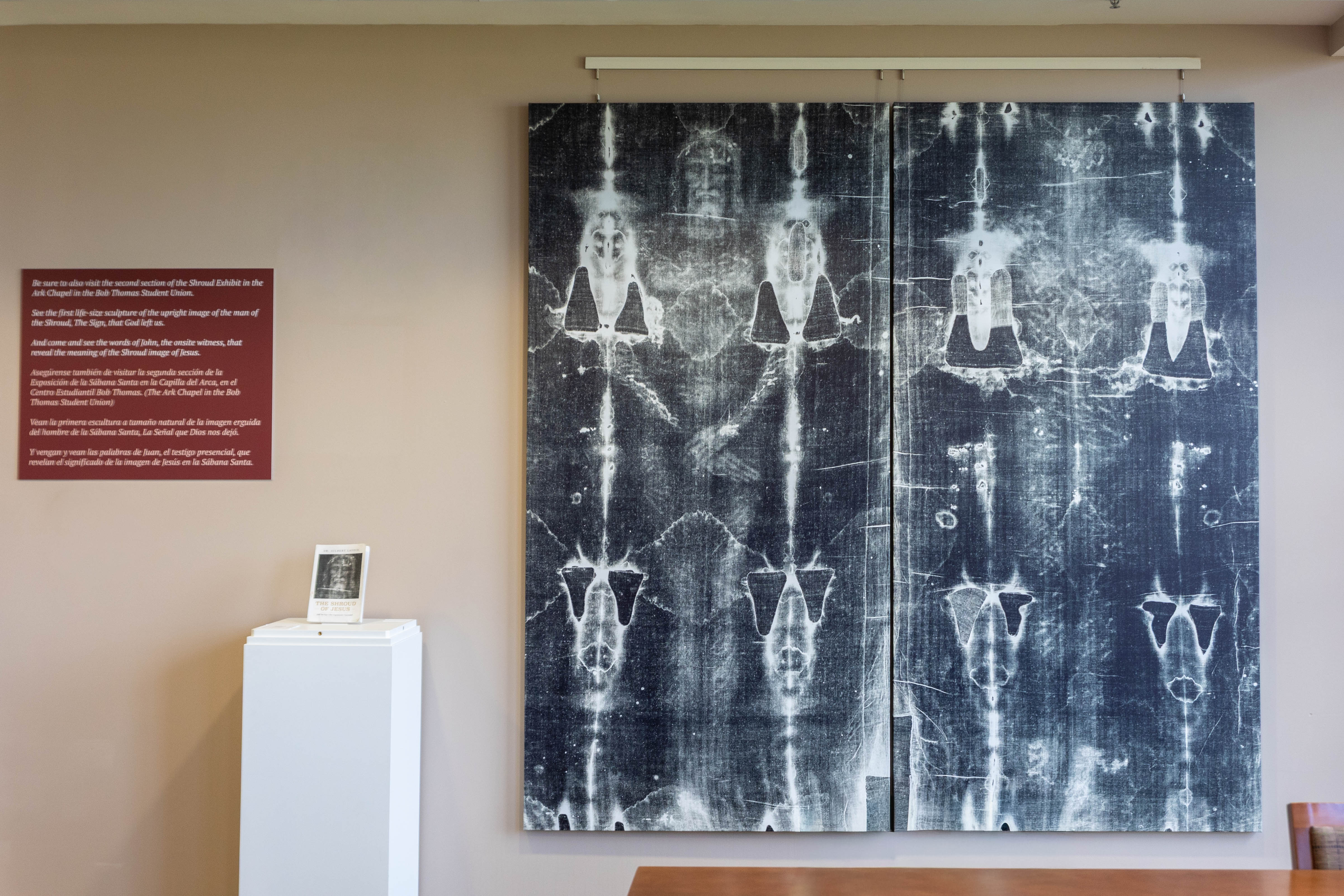 Shroud of Turin Exhibit at Ave Maria University